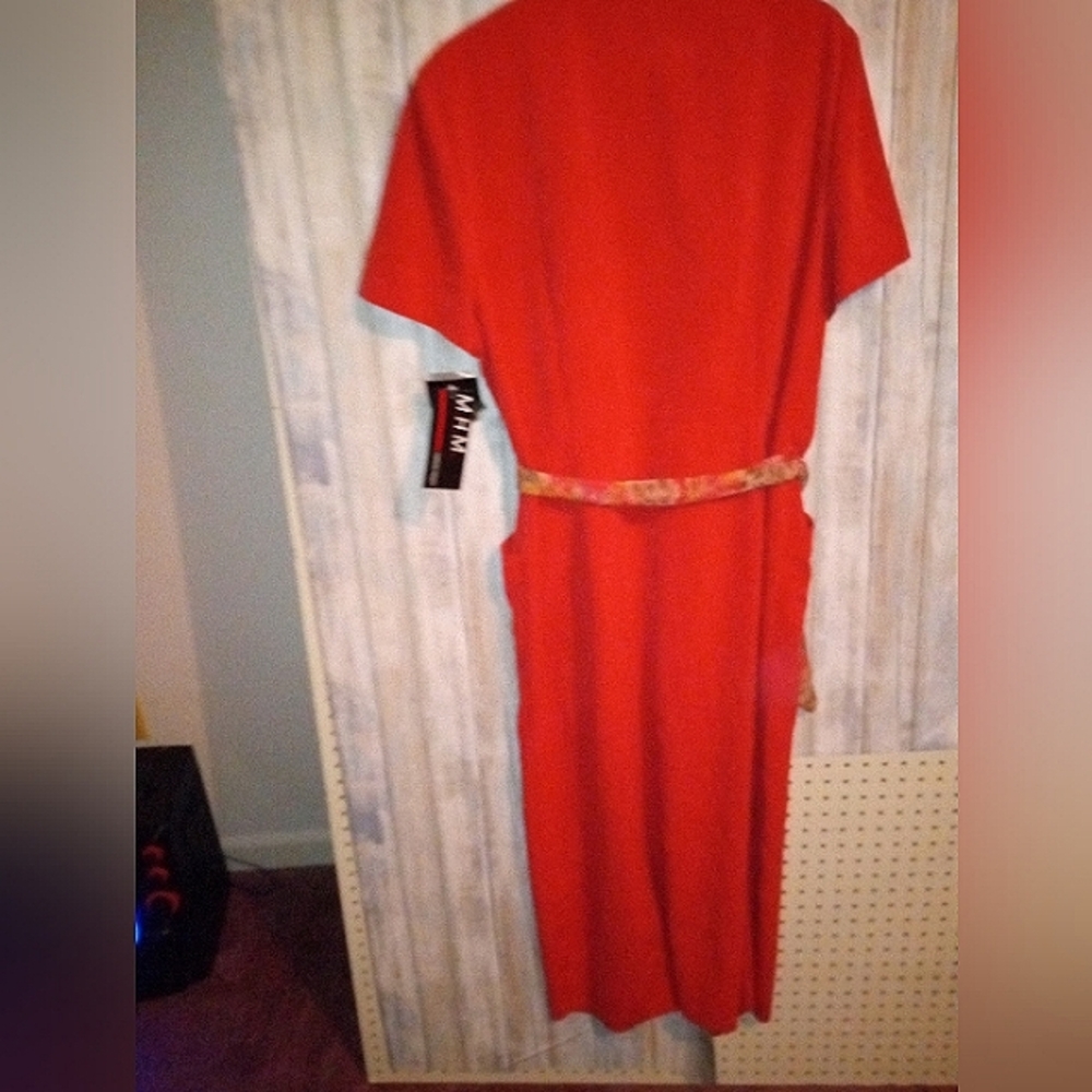 Brand new short sleeve vintage '90s dress wear